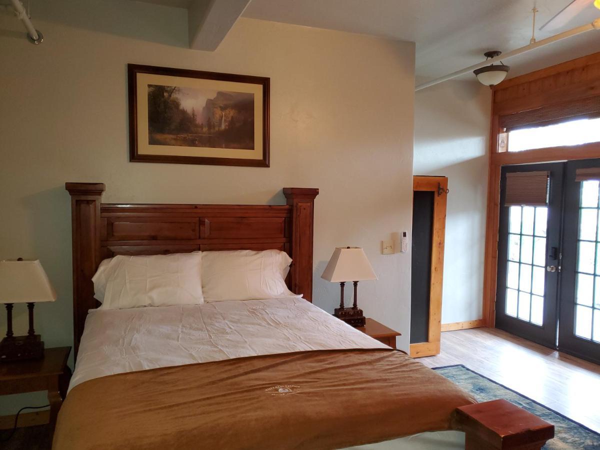 Buffalo Lodge Of 빅포크 외부 사진